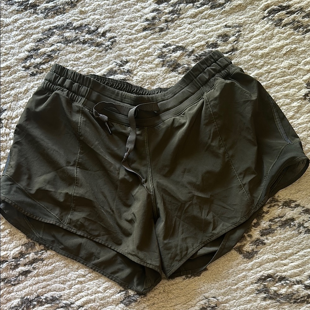 Lululemon Olive Green Women's Shorts, size 6 mid rise